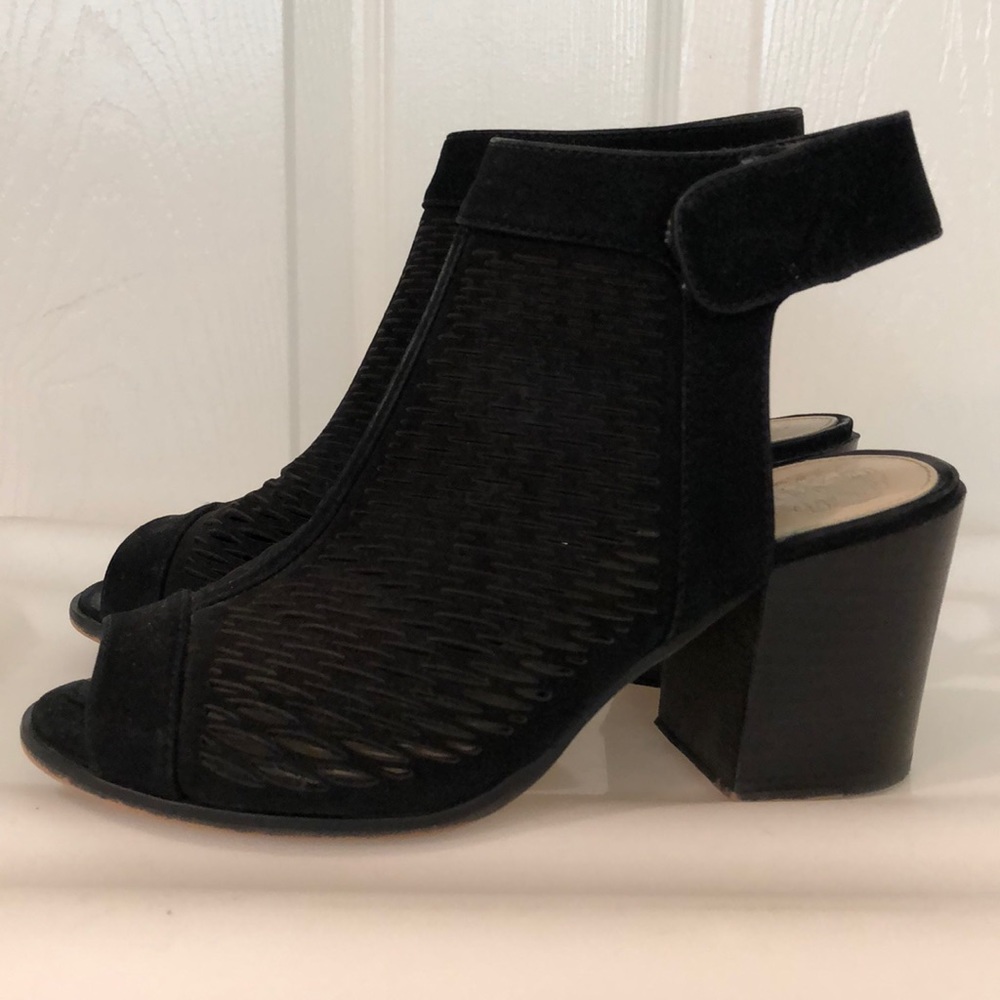 Vince Camuto sandals